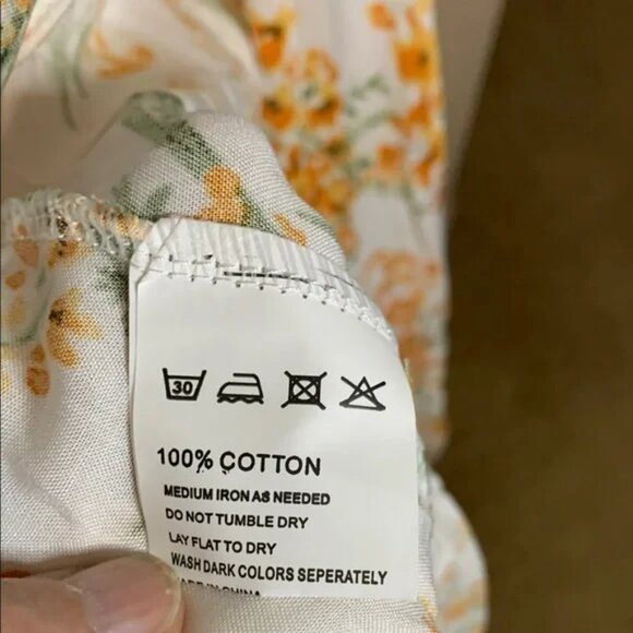 Floral Maxi Dress in White and Orange EUC - Picture 9 of 9